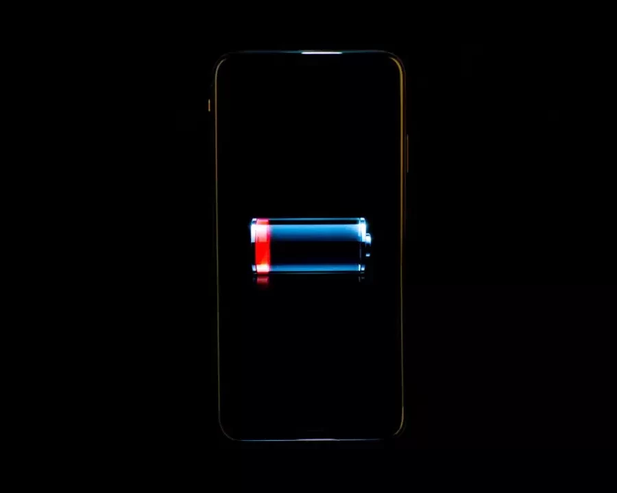 Android-Telefonlar-ve-iPhone-Nasil-Hizli-Şarj-Edilir