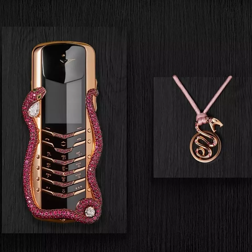 Vertu-Signature-Cobra
