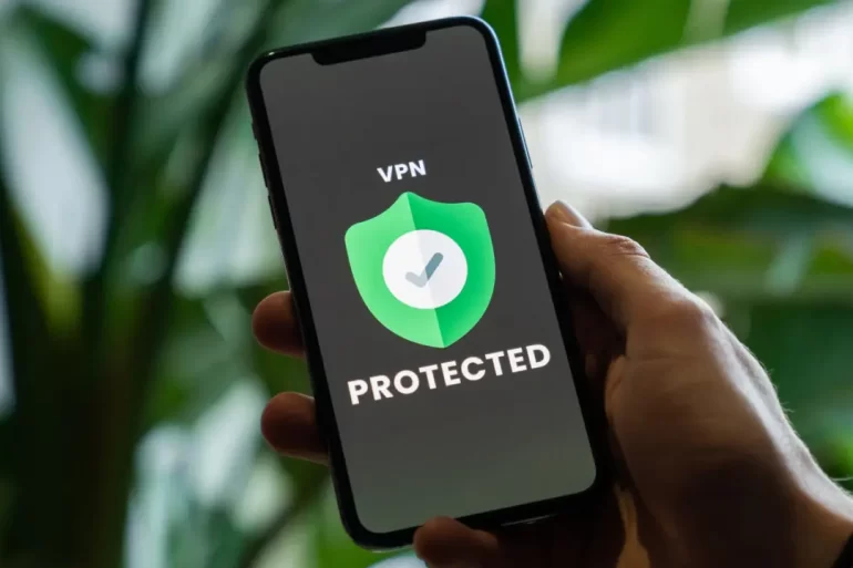Android-ve-iOS-İçin-En-İyi-VPN-Önerileri